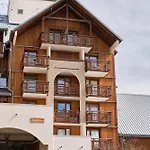 Les 2 Alpes Апартаменты